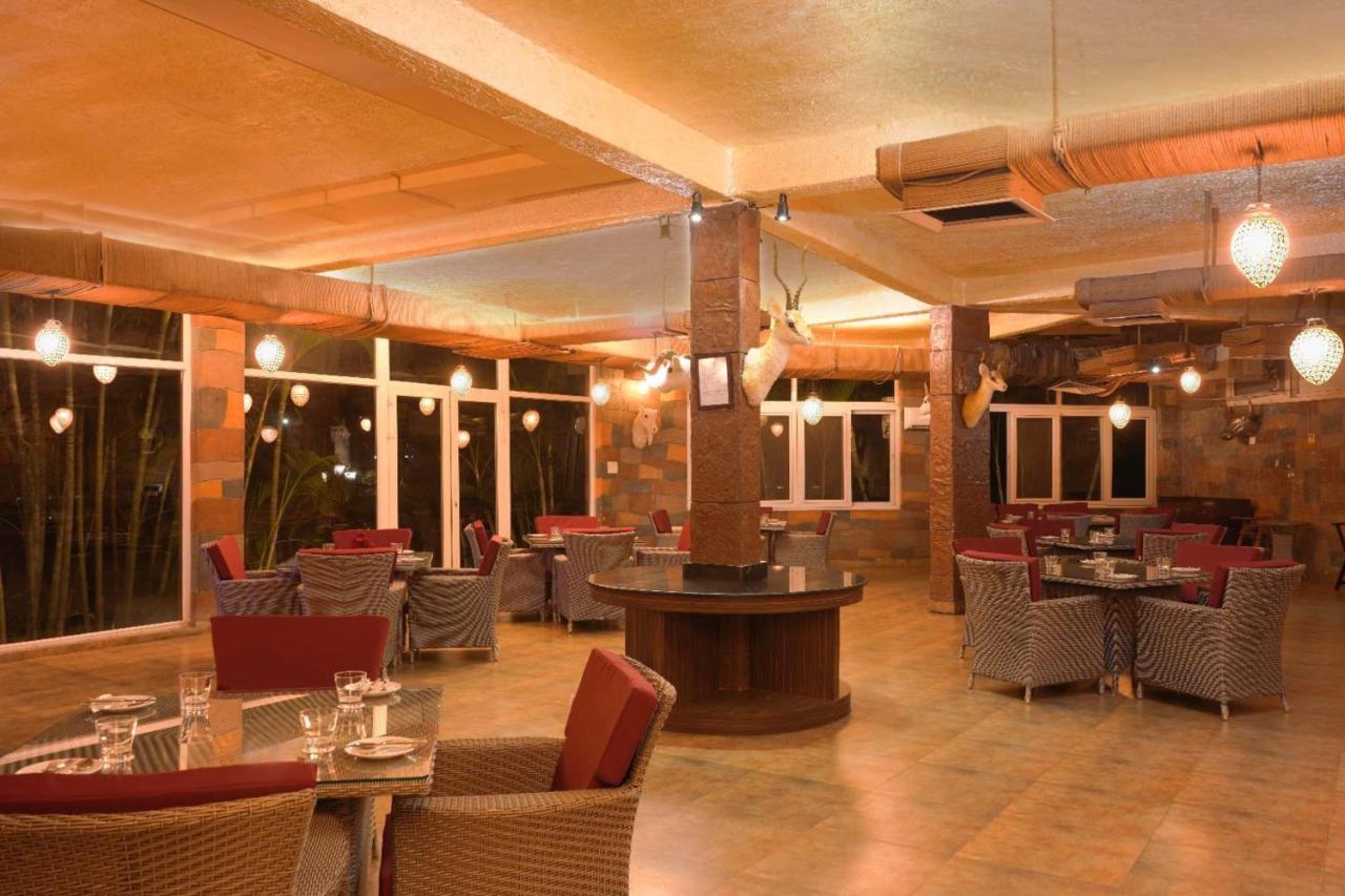 Country Inn Tarika Riverside Resort Jim Corbett Garjia Exterior foto